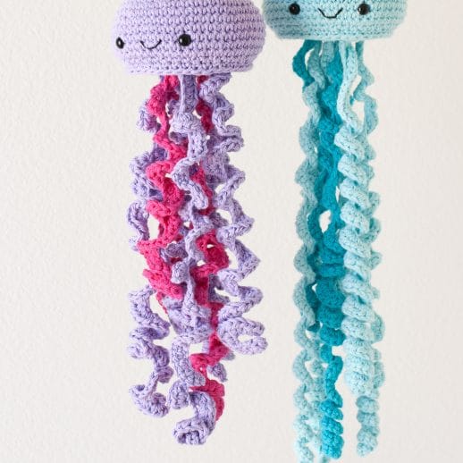 crochet-jellyfish-amigurumi